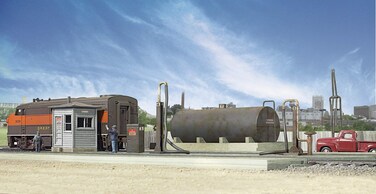 Walthers Cornerstone Series Kit HO Scale Diesel Fueling Facility