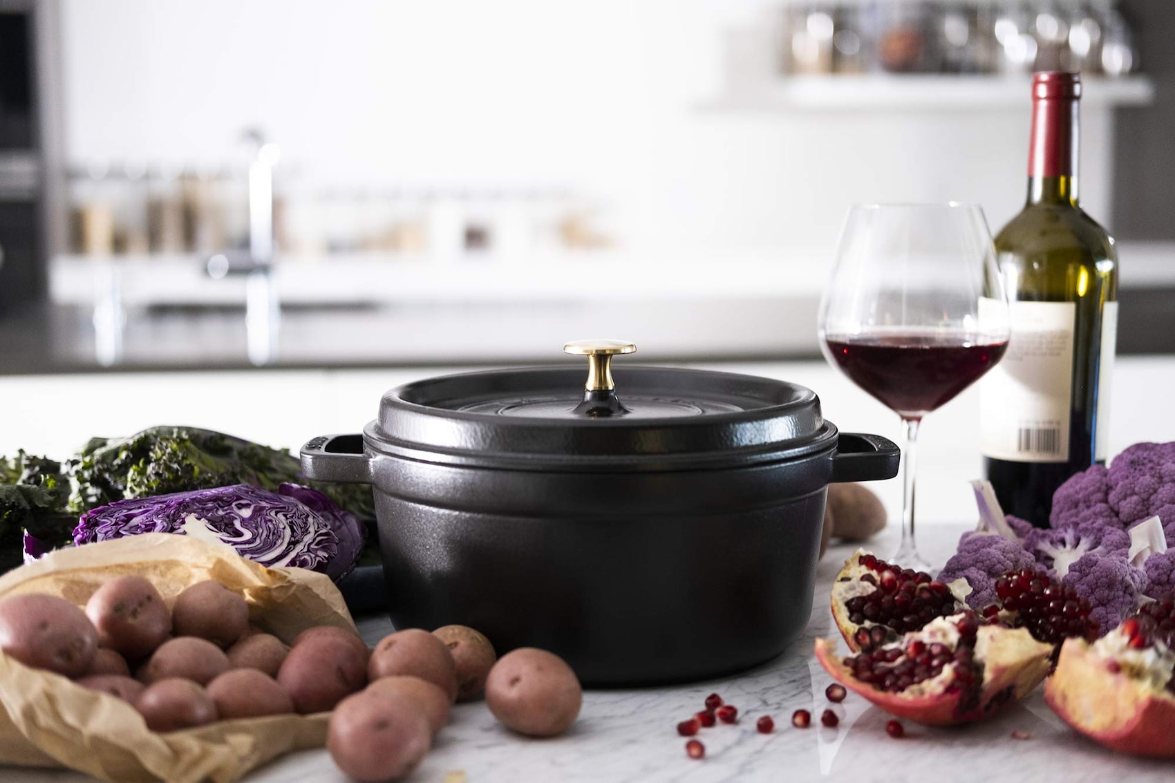 Matte Black Qt Staub Dutch Oven Buy STAUB Cast Iron Dutch Oven 4qt - Main Image