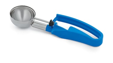 Vollrath 47395 Disher  Squeeze Size 16 2 oz Capacity Royal Blue