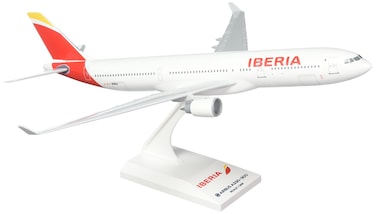 Mastercraft Collection Daron SkyMarks SKR836 Iberia Airlines Spain Airbus A330300 1200 Scale REGFWWKA