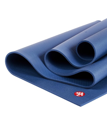 Manduka PRO Yoga Mat  Premium 6mm Thick Mat Eco Friendly OekoTex Certified Ultra Dense Cushioning for Support  Stability in Yoga Pilates Gym and Any General Fitness Odyssey 71 x 26