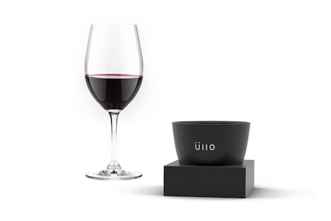 Ullo Wine Purifier with 4 Selective Sulfite Filters Remove Sulfites and Histamines Restore Taste Aerate and Experience the Magic of Ullo purified wine