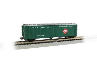 Bachmann Trains 17957 ACF 50 Steel Reefer  Railway Express  N Scale Prototypical Colors