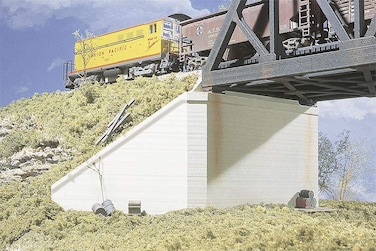 Walthers Cornerstone Series Kit HO Scale Bridge Abutment