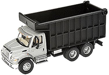 Walthers SceneMaster International Silver and Black 7600 2Axle Col Truck