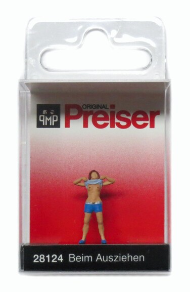 28124 Pedestrian Lady Undressing HO Scale Figure