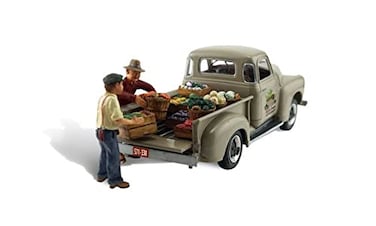Autoscene Pauls Fresh Produce Pickup Truck wFigures HO Scale Woodland Scenics