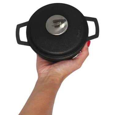 IMUSA Traditional Colombian Mini Nonstick Caldero Dutch Oven for Cooking and Serving 07 Quart SilverBlack