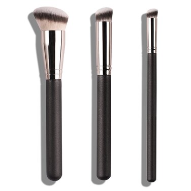 3Pcs Foundation Concealer Brush Slanted Foundation Brush for Liquid Makeup Angled Cream Foundation and Under Eye Concealer Brush Set for Blending Cream Powder Buffing Stippling 3 Sizes