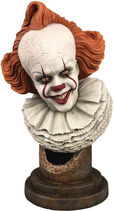 Diamond Select Toys Legends in 3Dimensions It Chapter Two Pennywise 1 2 Scale Bust Multicolor 10 inches