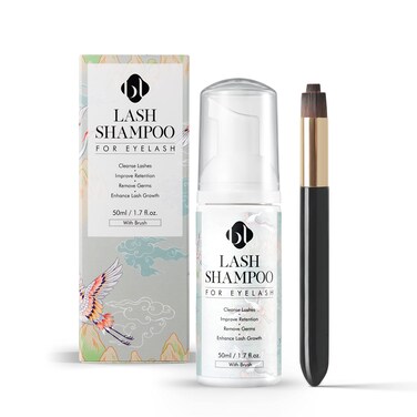BL Lashes Eyelash Shampoo Brush Eyelid Foaming Cleanser for Natural and Extension Lashes Gentle Lash Bath and Makeup Remover for Salon and Home 50ml