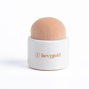 Mushroom head brush for foundation lips concealer makeup eyeshadow blending and flawless application Its round shape and dense bristles are designed to blend perfectly for a natural finish