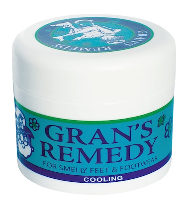 Grans Remedy Natural Shoe Deodorizer and Foot Odor Eliminator Powder for Men Women and Kids Absorb Sweat and Moisture Neutralize Smelly Odors Cooling