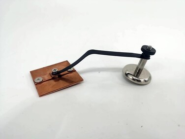 ZREBZYR Welding accessories Welding magnet Strong magnets Hands Free Weld Pivoting Magnetic OPad Base Spring Loaded Arm 2  2inch Heat Dissipating Copper Pad