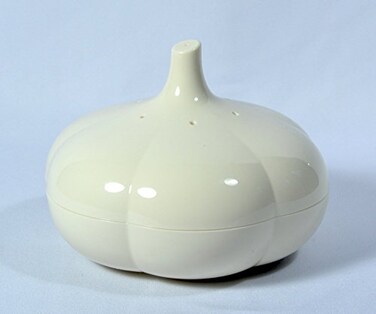 Tupperware Kitchenware Garlic Keeper in White