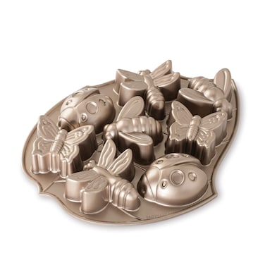 Nordic Ware 53037 Backyard Bugs Pan Toffee