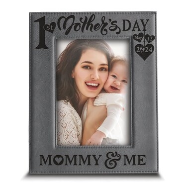 Bella BustaFirst Mothers Day May 9 2021Mommy and MeGift for 1st Mothers Day Engraved Leather Picture Frame 5 x 7 Vertical