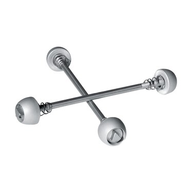 Delta TD9130 Skewers Hublox Quick Release Bolts Silver One Size