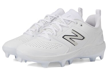 New Balance Fresh Foam Velo V3 Molded womens Softball Shoe