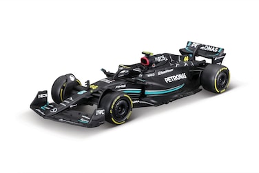 MAISTO Bburago143 F1 Race MercedesAMG W14 2023 wDriver  Hamilton 44