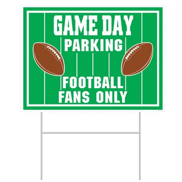 Beistle 11.5" x 15.5" Corrugated Plastic Game Day Parking Yard Sign With Metal Stake, Tailgate Party Football Decorations, Outdoor Lawn D&eacute;cor, Made In USA Since 1900, Green/White/Brown