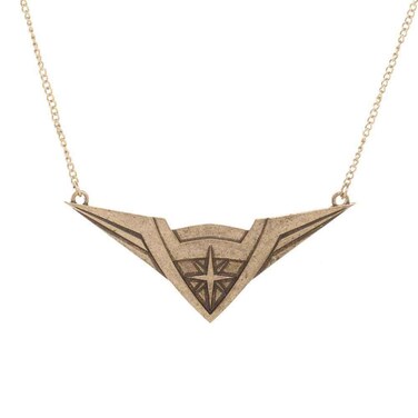 Dc Comics Wonder Woman Pendant Necklace