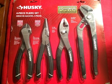 Husky 861461 4 Piece High Leverage Multi-Use Pliers Set with Diagonal, Long Nose, Slip Joint, and Groove Joint Pliers