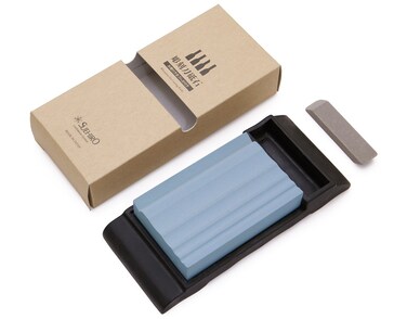 Suehiro: Wood Carving Tools, Medium carving knife sharpener, Sharpening stone #1000 with Rubber Stand: Splashing stone: Hobby Stone, 6 knives variation available