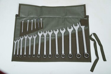 BULL TOOLS Wrench Roll 20 Pocket Tools Bag Organizer &amp; Roll Up Pouch Metric &amp; SAE Hand Crafted Dyed &amp; Sand Washed Heavy Weight 100% Cotton Canvas - Olive Drab - (Tools are not Included)