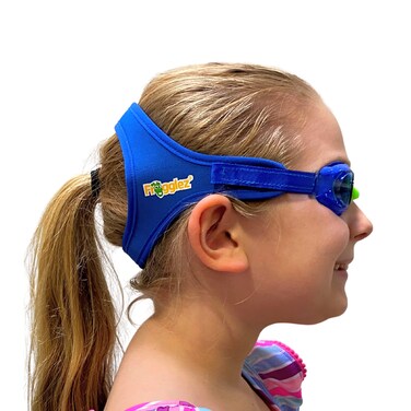 Frogglez Swim Goggles with Pain-Free Strap   Ideal for Ages 3 &acirc;&euro;&ldquo; 10 in Swimming Lessons   Leakproof, No Hair Pulling, UV Protection for Kids Recommended by Olympic Swimmers