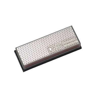 DMT (Diamond Machining Technology) 6-inch Diamond Whetstone Sharpening Stone with Plastic Case - Fine, W6FP, Red