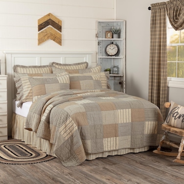 VHC Brands Sawyer Mill Charcoal Quilt Oversized King Size Patchwork Farmhouse 100% Cotton Reversible Bedding 120Wx105L