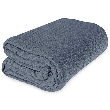 Waffle Weave Hotel Throw Blankets Hotel Style King Blanket Great for All Seasons Upgrade Your Home Decor with Hypoallergenic Soft Quilt for Bed, Couch &amp; Sofa (Blue, King 108 x 90)