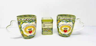 Royal Tara Irish Claddagh Mug Set of Two with Irish Box Capacity Cup is 380 ml/13 fl Oz Tea Bag Holder Tea (2 Mugs and Tea)