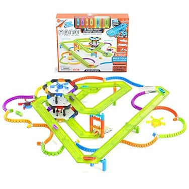 HEXBUG Nanotopia, Sensory Toys for Kids &amp; Cats with Over 130 Pieces &amp; 7 Nano Bugs, STEM Kits &amp; Mini Robot Toy for Kids Ages 3 &amp; Up, Batteries Included