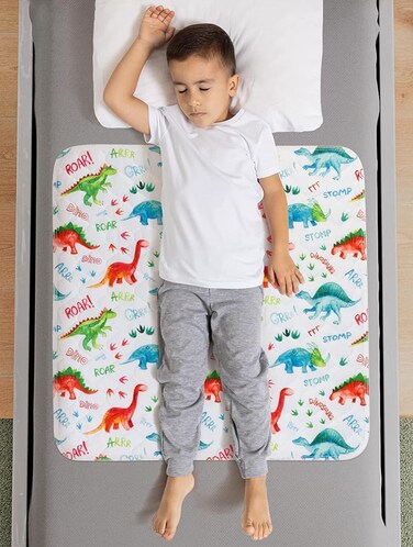 Lynmark&reg; Potty Training Waterproof Bed Pad  Night Time Bed Protector Excellent for Toilet Training &amp; Bedwetting,Reusable Toddler Portable Mat,Use on Bed,Sofa &amp; Travel 1000ml Absorbency 2Pack 35" x 33