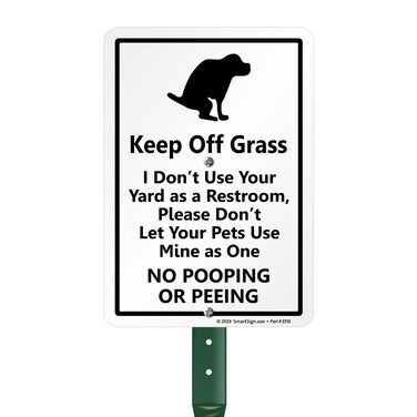 SmartSign "Keep Off Grass" Funny Dog Poop Sign for Lawn   21&rdquo; Tall Stake &amp; Sign Kit