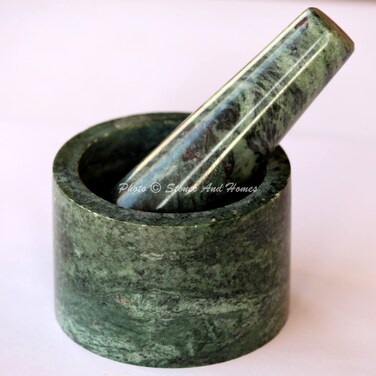 Stones And Homes Indian Green Mortar and Pestle Set Small Bowl Marble Spices Masher Stone Grinder for Kitchen 2.75 Inch Polished Decorative Round Spices Masher Stone Grinder - (7x4.5x3.8 cm)