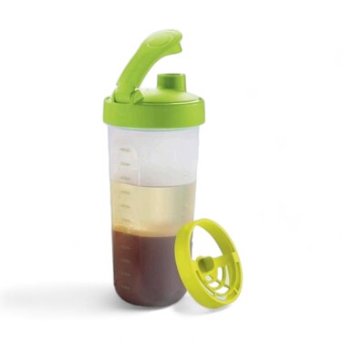 Tupperware Quick Shake Shaker Blender 20 oz Capacity in Green
