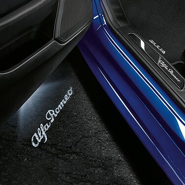 Door Lights Logo Projector Puddle Lights Ultra-Bright Welcome Step Light,Never Fade Puddle Lights Compatible with Alfa Romeo Giulia 952 Stelvio 949 Tonale Giulietta Accessories (White Letter)