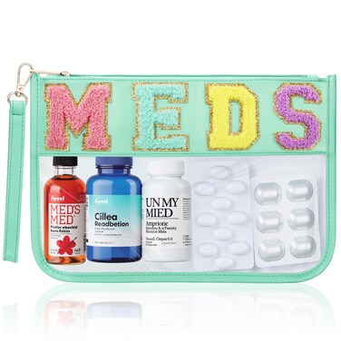 BuyCard Chenille Letter Clear Medicine Bags, Makeup Meds Bags, Preppy Patch Cosmetic Bag with Zipper and Wristlet, Waterproof PU&amp;PVC Toiletry Medicine Storage Case, Portable Travel Drugs Pills Pouch