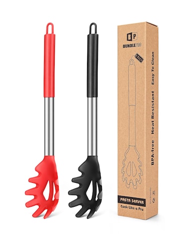 Pack of 2 Silicone Pasta Fork, Kitchen Heat Resistant Noodle Spoon Server, BPA Free Spaghetti Strainer, Best Cooking Tools (BLACK-RED)