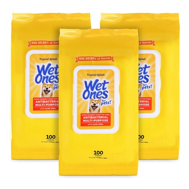 Wet Ones for Pets Multi-Purpose Dog Wipes with Aloe Vera Dog Wipes for All Dogs in Tropical Splash Wipes for Dog Paws &amp; All Over Use (Pack of 3,300 Count Total)