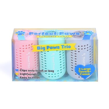 Sweet Paws Portable Dog Paw Towel, Lightweight &amp; Super Absorbent Microfiber, Clips onto Leash, Quick Drying Towel for Dogs Paws with Silicone Case, Dry Dog&rsquo;s Paws on The Go - 3 Pieces Set - Large