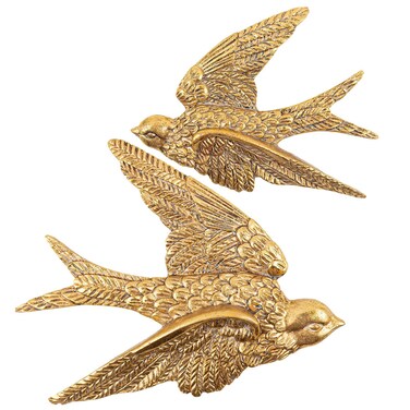 Framendino, 2 Pack Gold Bird Wall Figurines 3D Swallow Sculptures Flying Birds Art Sculpture Hanging Decor for Home Bedroom