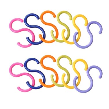 esowemsn 24pcs(4 Packs) S Shaped Colorded Plastic Hanging Hooks,Shirt/Towel/Dress/Clothes Hanger Hook Home Kitchen Accessories (24)