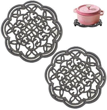 HningBuyox 2 Pack Cast Iron Trivet, Heavy Duty Metal Trivets for Hot Pots and Pans, 8In Round Rustproof Pot Stands Holders Rack with Rubber Pegs for Countertop, Dining Table, Farmhouse Decoration