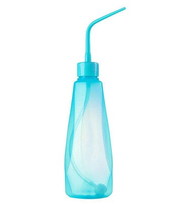 480ml 16oz Plastic Bend Mouth Squeeze Bottle Succulent Plastic Watering Can Bottle with Soft Tube and Ball Shape Suck Head for Micro Landscape Watering Tools (Blue)