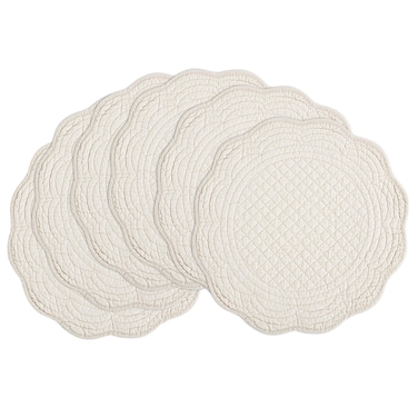 BALAPET Quilted Placemats Set of 6, 100% Cotton 14" Table Mats Farmhouse Style, Reversible Round Tabletop with Scalloped Edges for Kitchen Dinner Party Holidays, Natural, Machine Washable