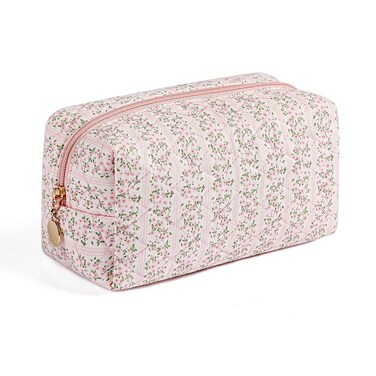 Gleyemor Small Quilted Makeup Bag for Women, Cute Floral Cotton Cosmetic Bag, Travel Toiletry Bag Period Bag Essentials Bag Gifts for Her Mom Friend Sister Bridesmaid (Pink Floral)